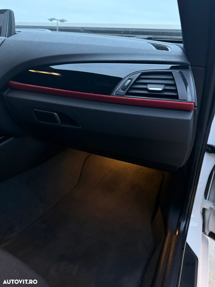 BMW Seria 1 116i Sport Line - 10