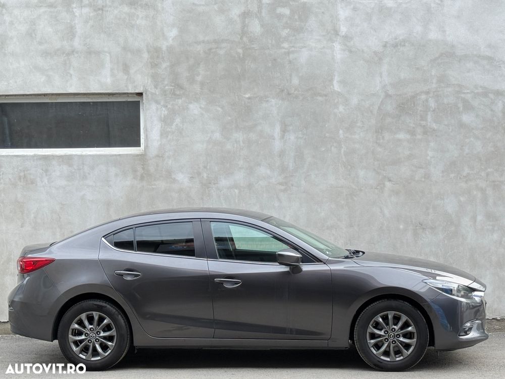 Mazda 3 - 12