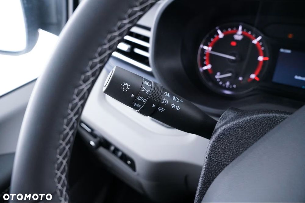 Maxus Deliver 7 L2H1 - 14