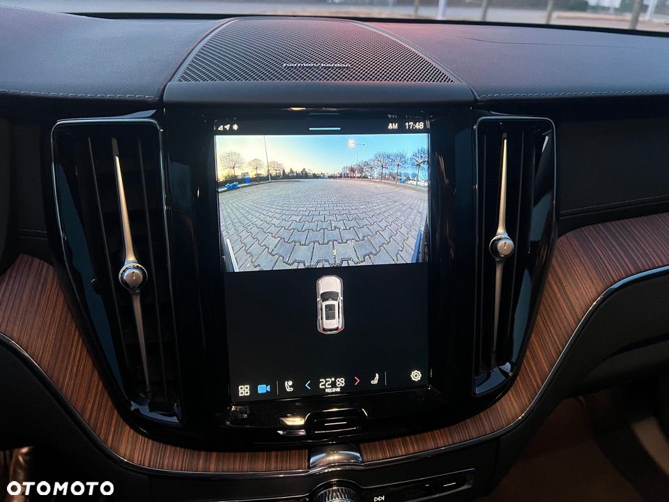 Volvo XC 60 T8 AWD Recharge Ultimate Dark - 25