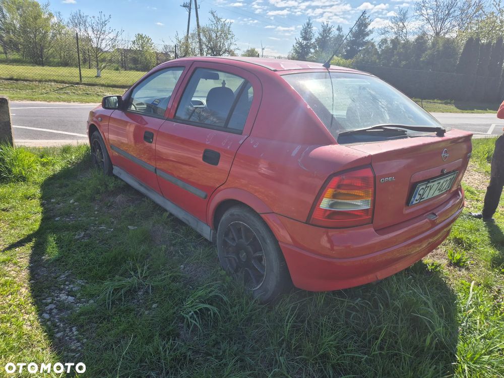 Opel Astra 1.6 Elegance - 3