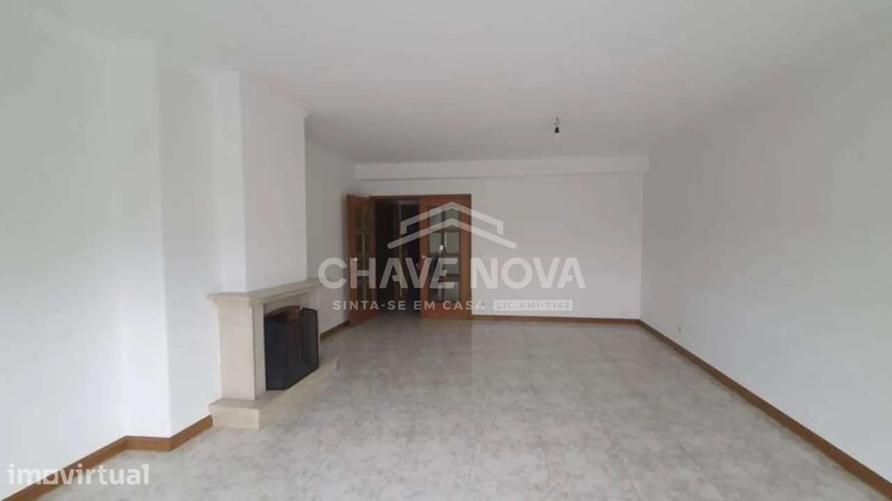 T3 em Canelas (750m do Intermarché) - Grande imagem: 3/16