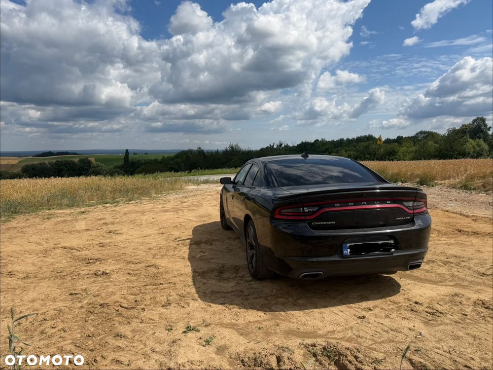 Dodge Charger - 2
