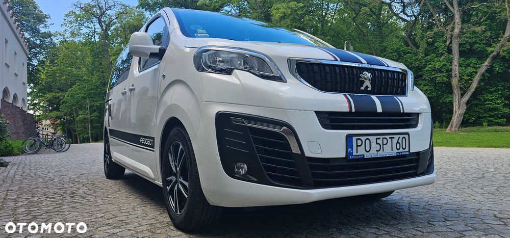 Peugeot Traveller - 8