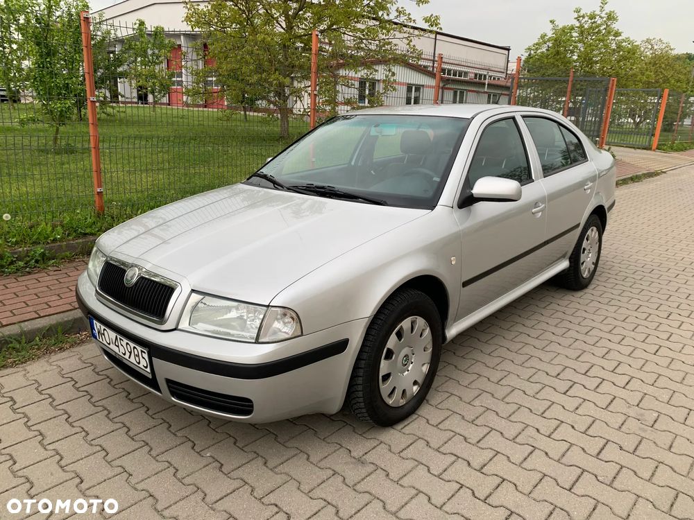 Skoda Octavia - 1