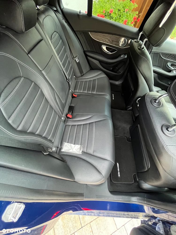 Mercedes-Benz Klasa C AMG 43 4Matic T 9G-TRONIC - 21