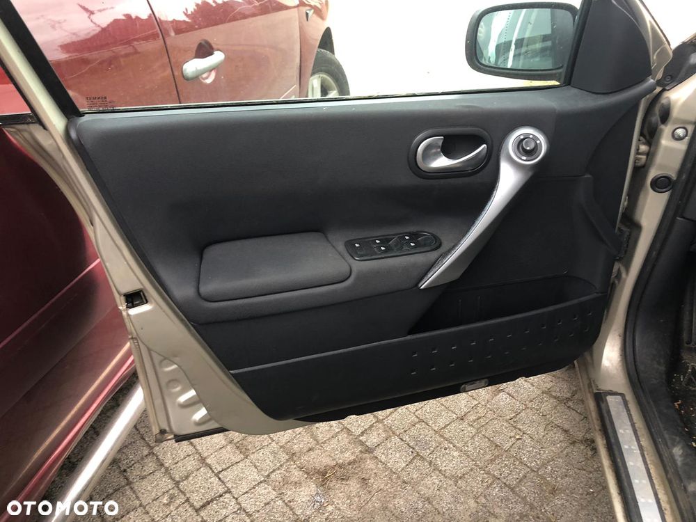 Renault Megane 2 II  boczki tapicerka drzwi lift  CENA ZA 4 SZTUKI - 1