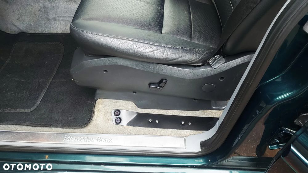 Mercedes-Benz ML - 13