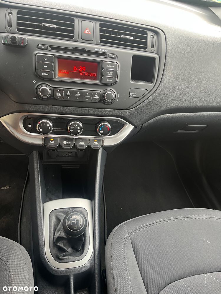 Kia Rio 1.2 Edition 7 - 20