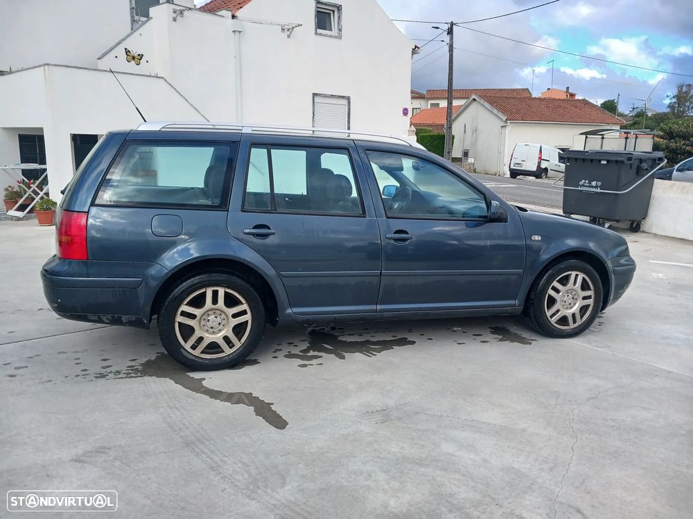 VW Golf - 3