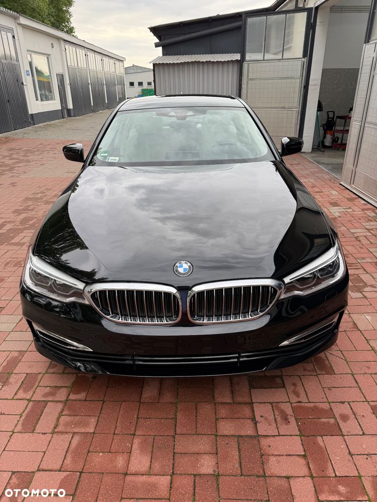 BMW Seria 5 530e iPerformance Luxury Line - 2