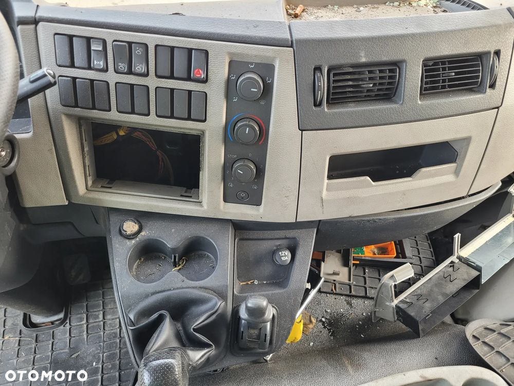 Volvo 2012 FL240 PLANDEK WINDA PALFINGER - 9