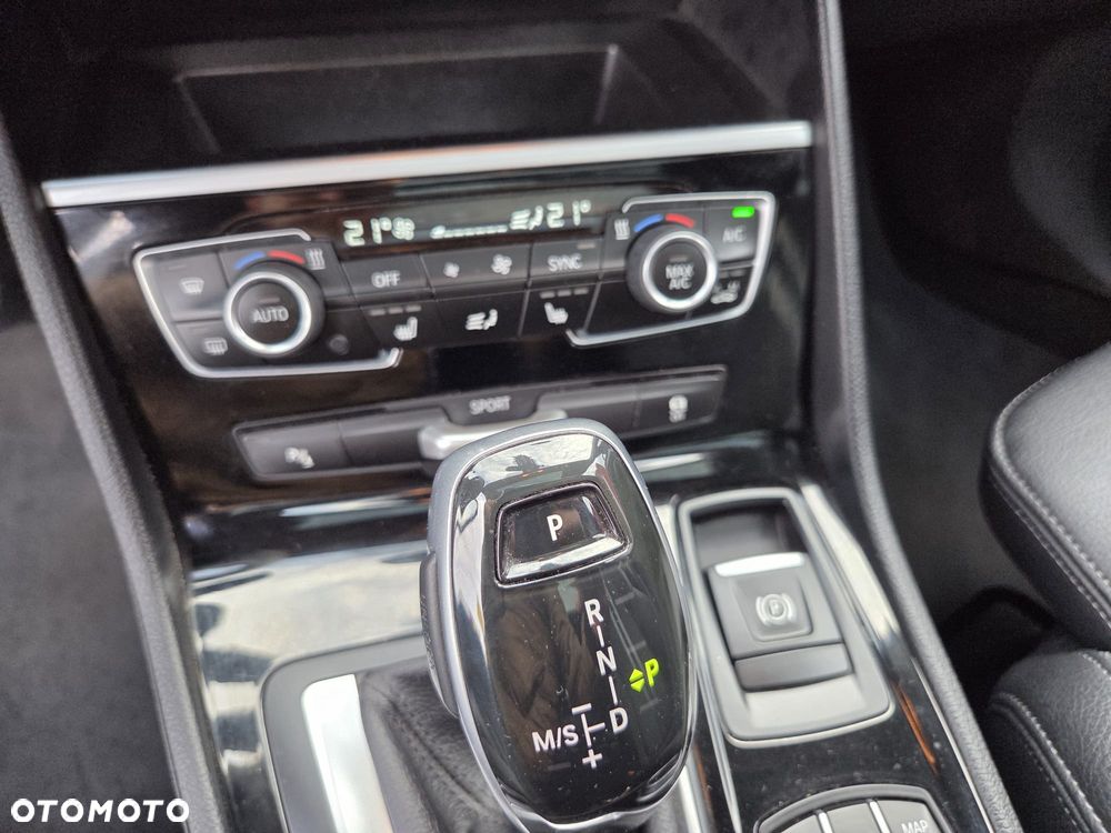 BMW Seria 2 218i GT Sport Line - 7