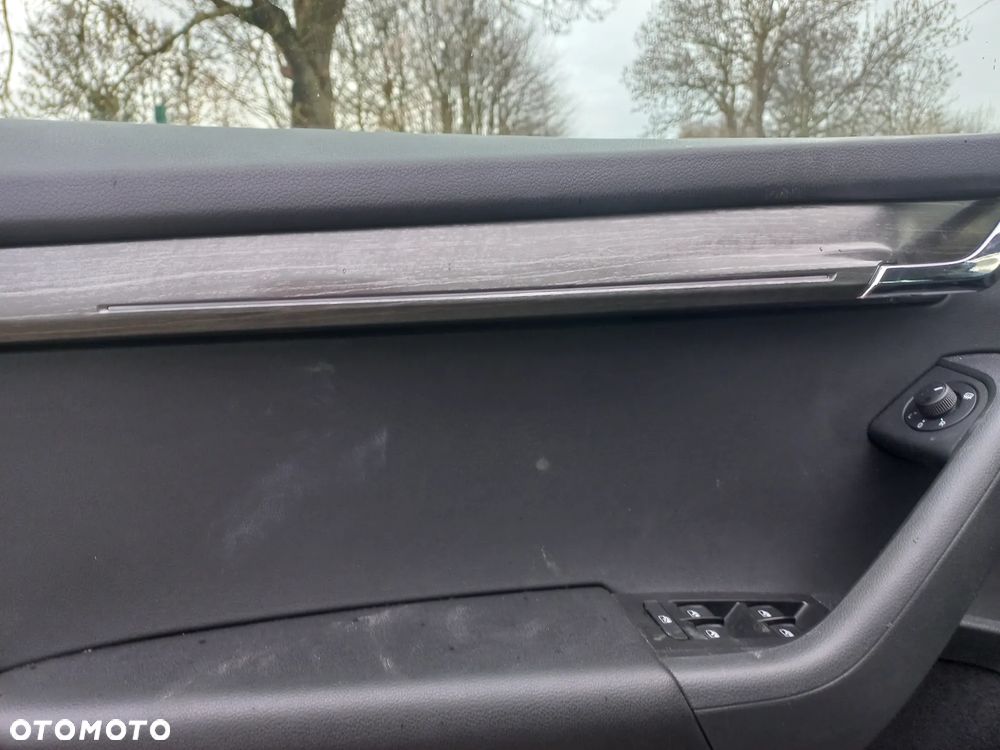 Skoda Octavia 2.0 TSI 4x4 DSG Scout - 20