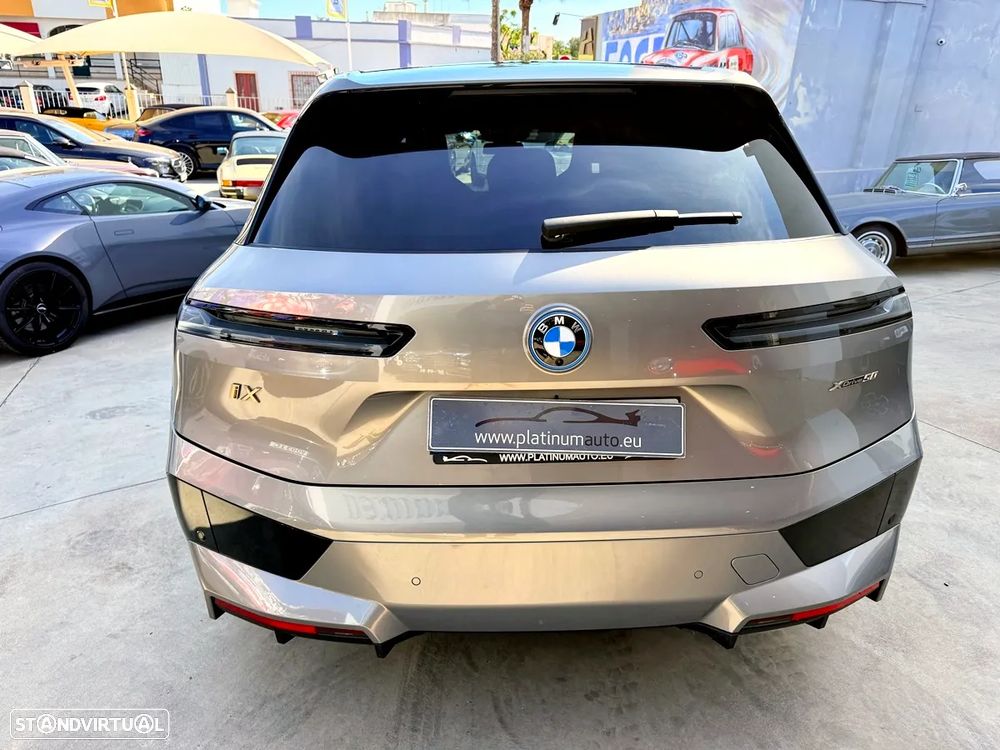 BMW iX xDrive 50 Pack Desportivo - 4