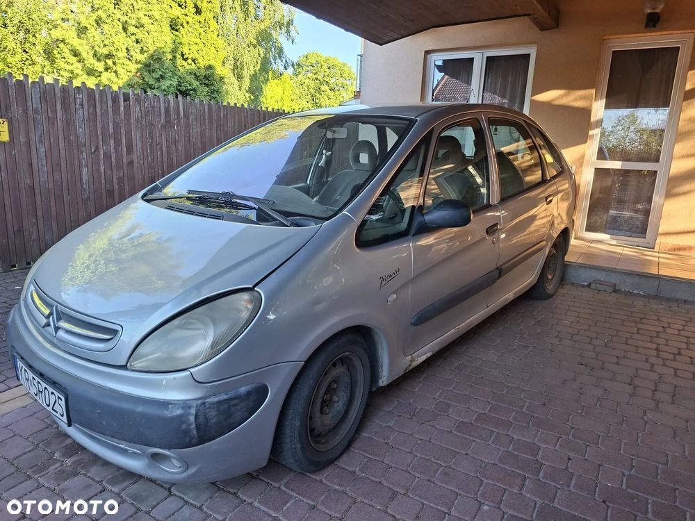 Citroën Xsara Picasso 1.8i Prestige - 1