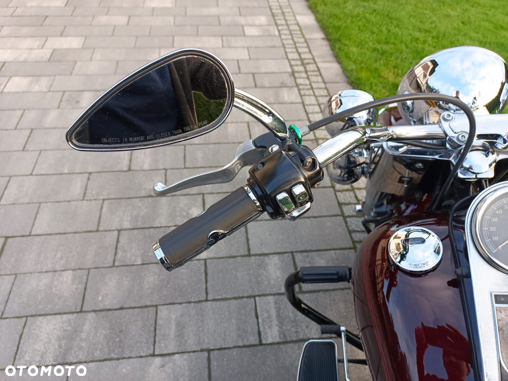 Harley-Davidson Softail Heritage Classic - 18