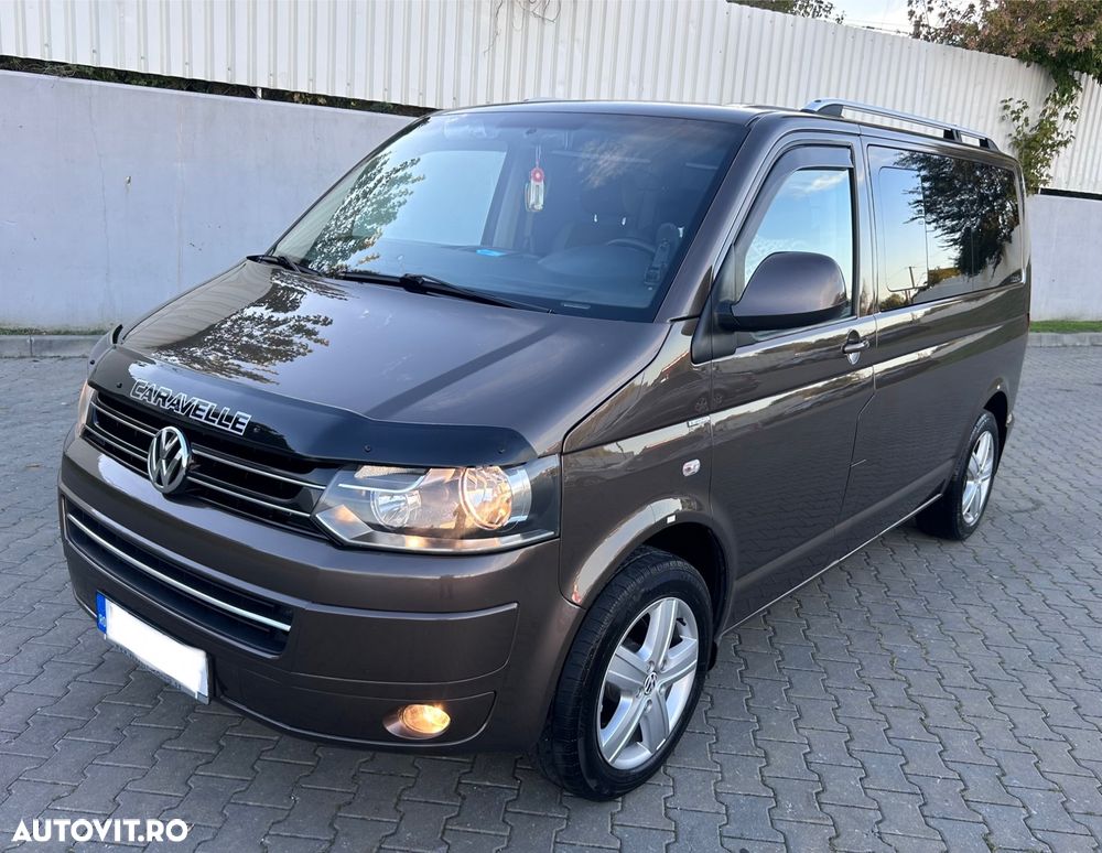 Volkswagen Caravelle - 1