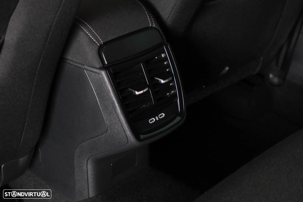 Skoda Kamiq 1.0 TSI Style DSG - 37