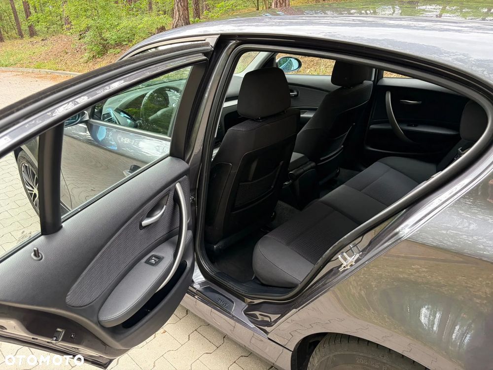 BMW Seria 1 116i - 19