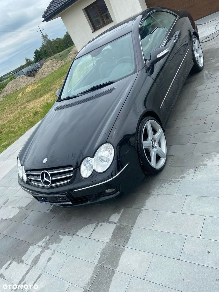 Mercedes-Benz CLK - 4