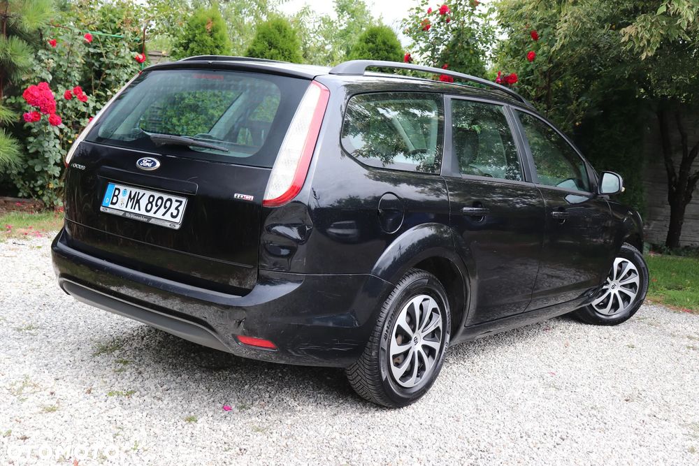 Ford Focus 1.6 TDCi DPF Black Magic - 5