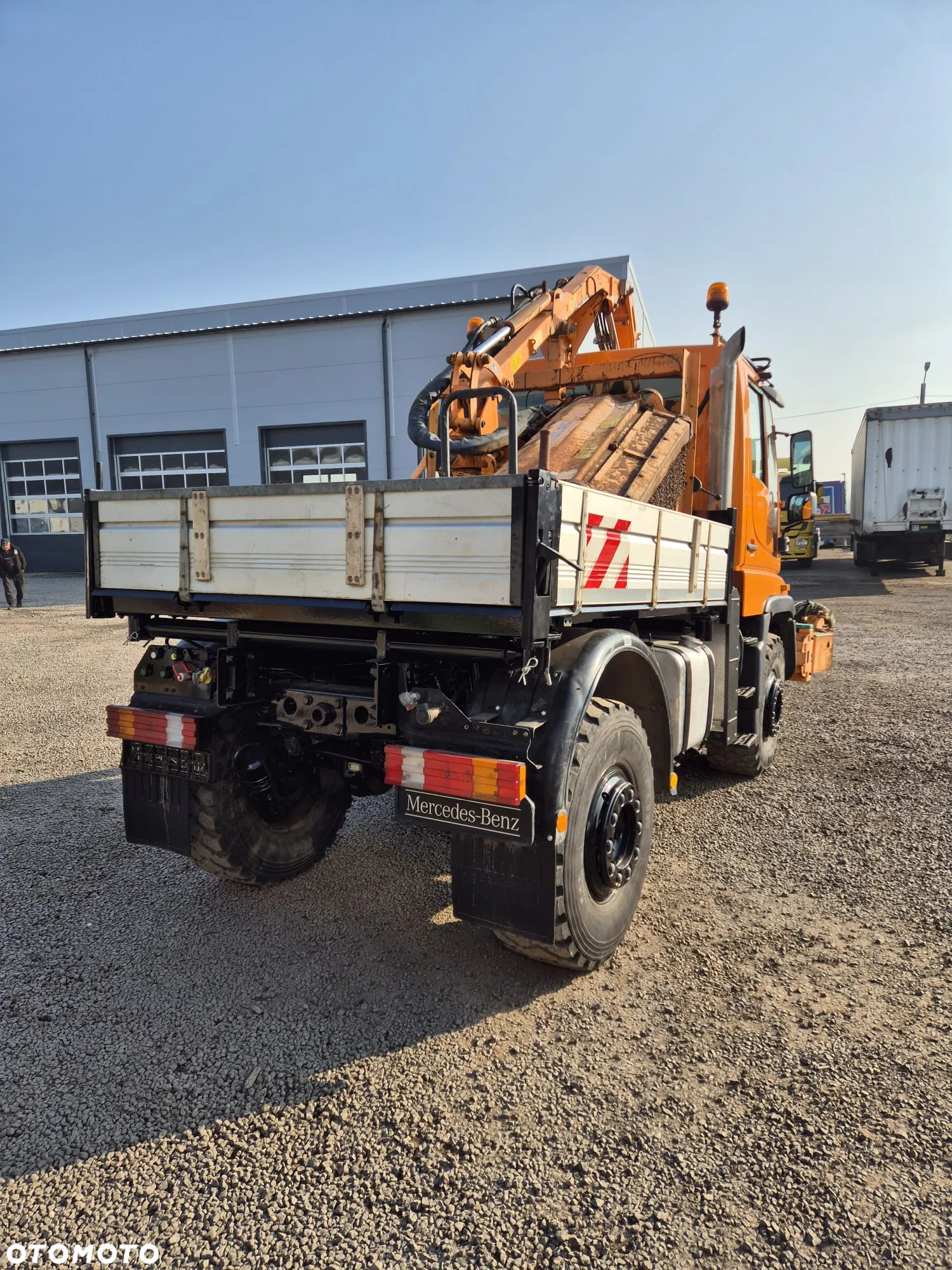 Unimog U400 - 9