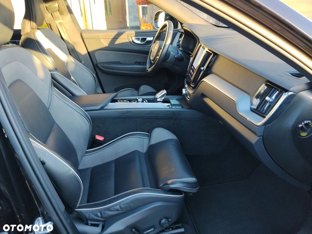 Volvo XC 60 - 16