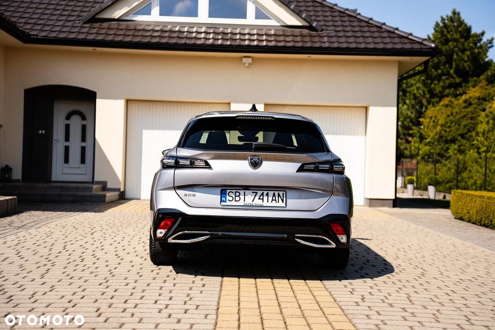 Peugeot 308 1.2 PureTech Allure S&S EAT8 - 9