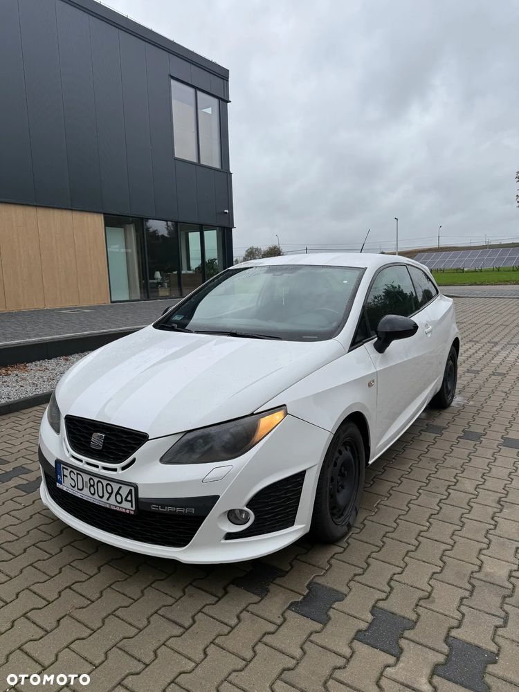 Seat Ibiza SC 1.4 TSI Cupra DSG - 2
