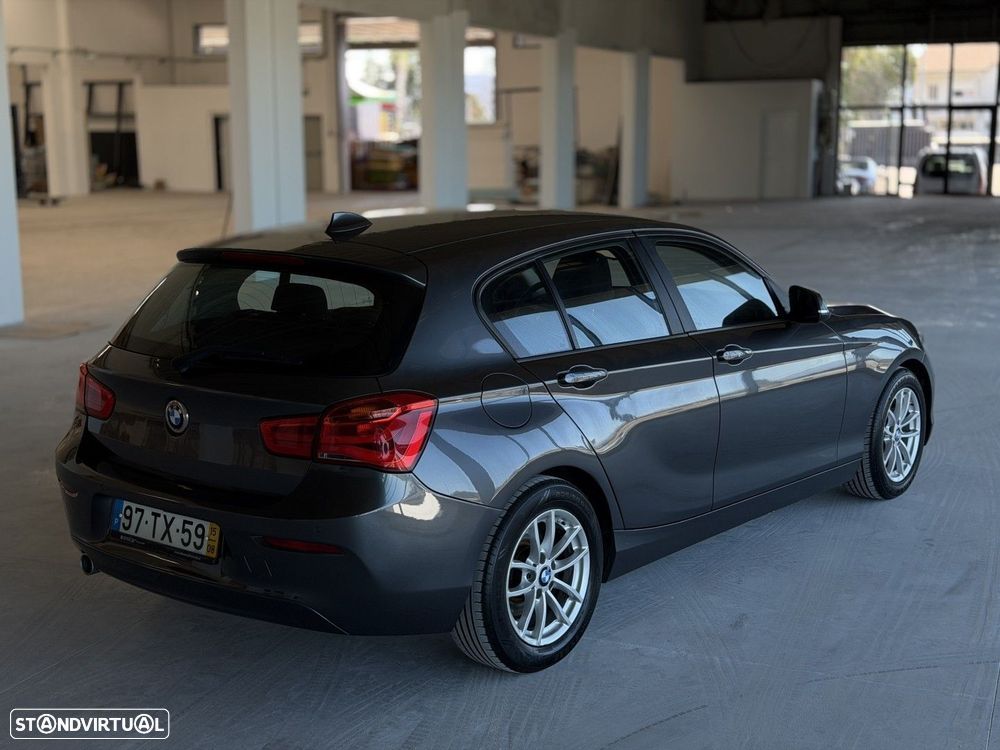 BMW 116 d EfficientDynamics - 8