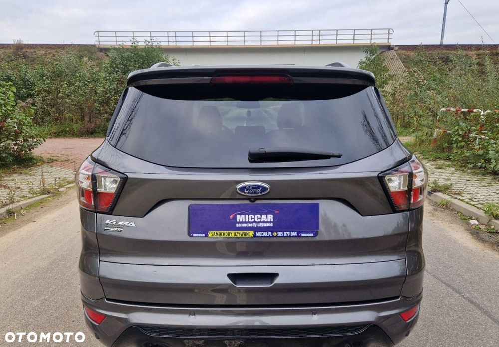 Ford Kuga 2.0 TDCi 4x4 ST-Line - 7