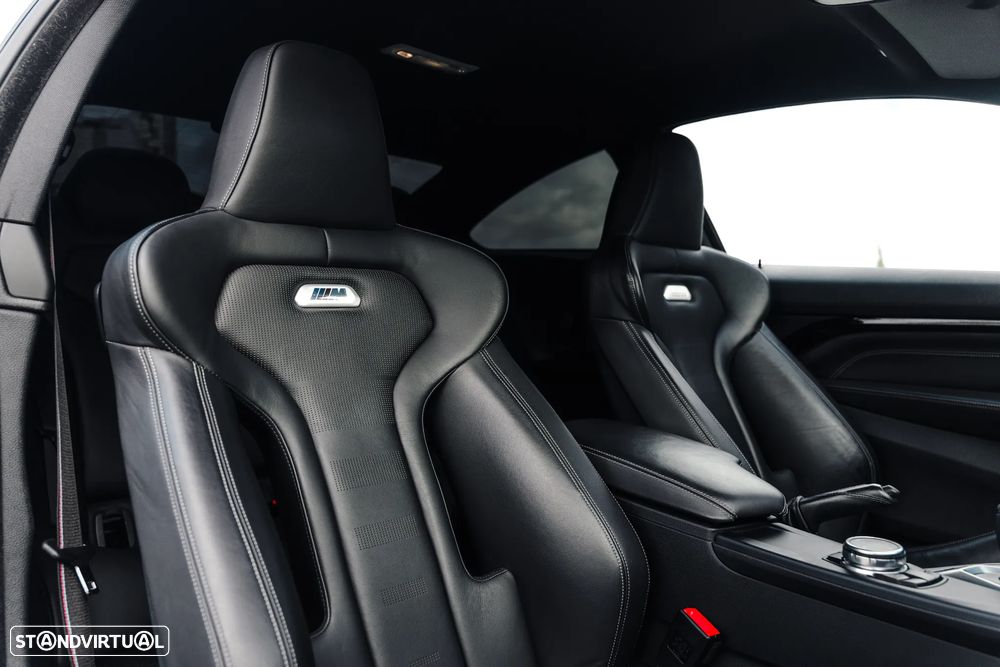 BMW M4 DKG Competition - 18