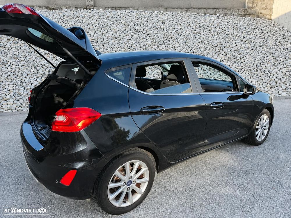 Ford Fiesta 1.0 EcoBoost Titanium - 4