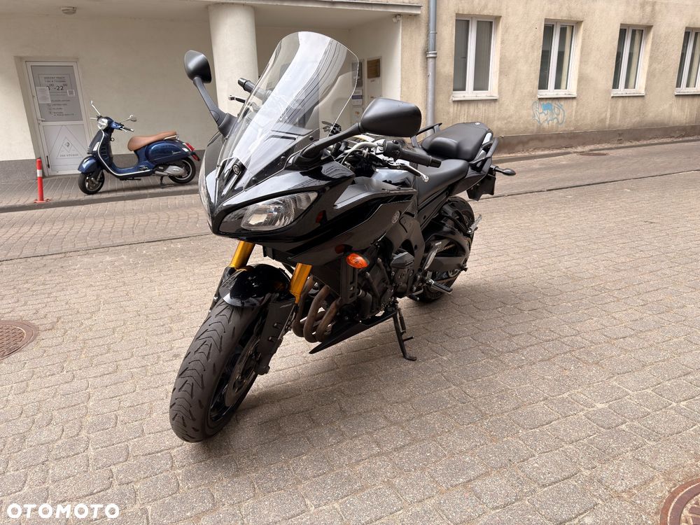 Yamaha FZ8 - 2