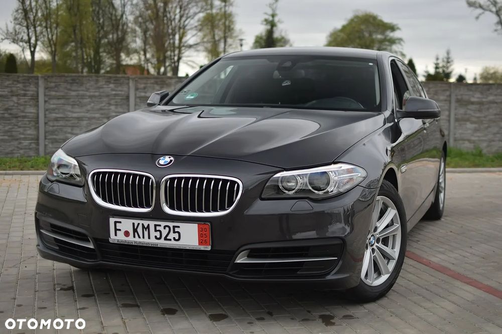 BMW Seria 5 525d Sport-Aut - 1