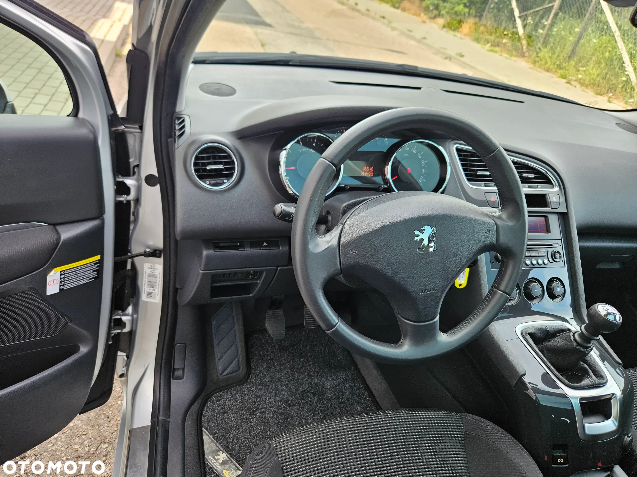 Peugeot 5008 1.6 THP Business Line 7os - 14