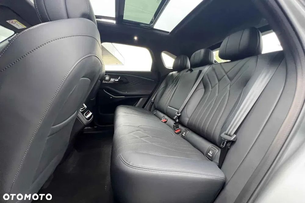 Omoda 9 1.5 Super Hybrid Exclusive AWD - 28