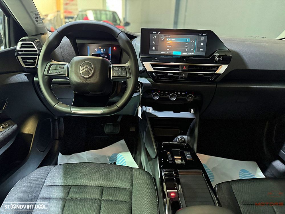 Citroën C4 1.2 Hybrid Plus e-DSC6 — fotografia 19
