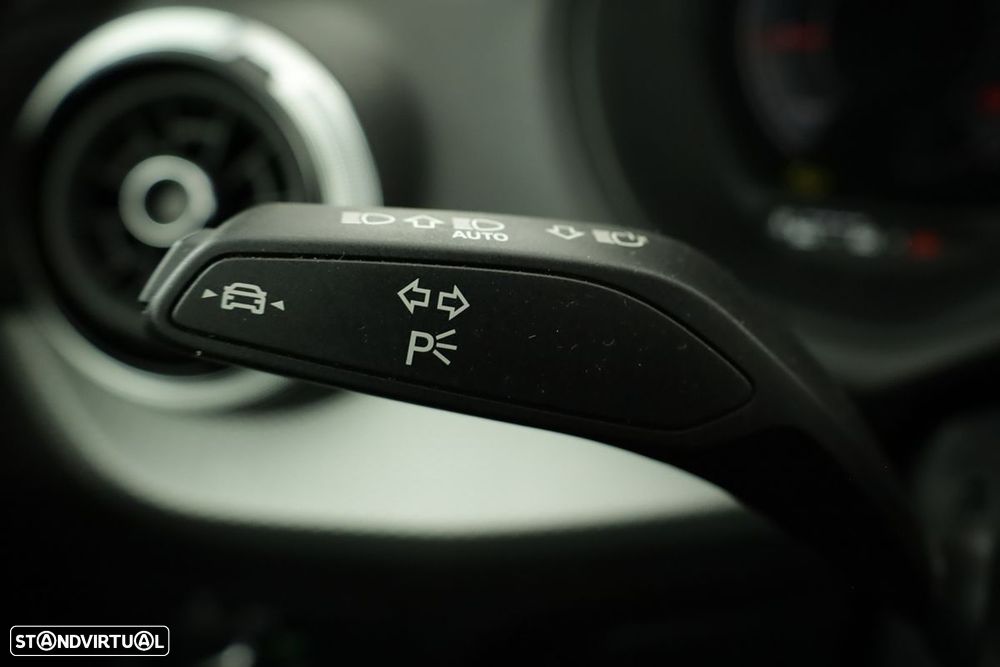 Audi Q2 30 TFSI Advanced - 16