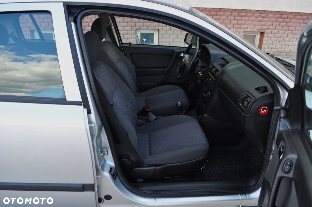 Opel Astra - 20