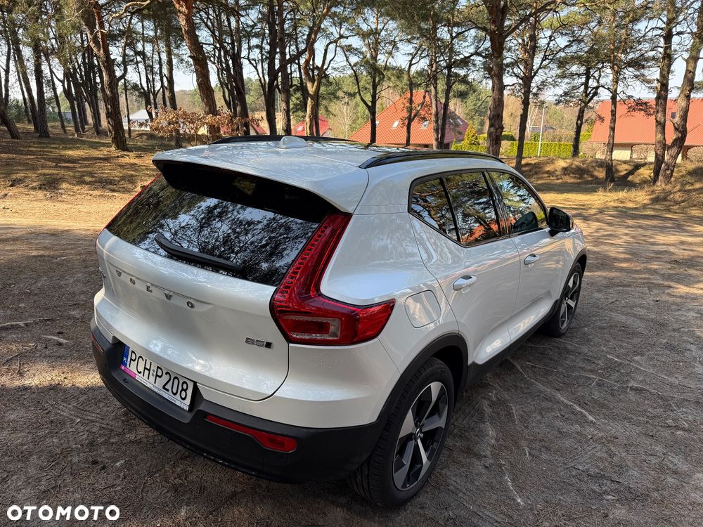 Volvo XC 40 B5 AWD Ultimate Dark - 20