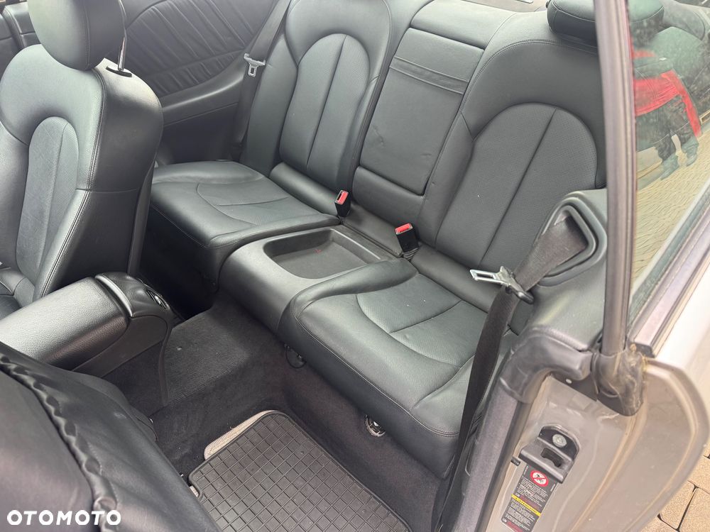 Mercedes-Benz CLK - 7