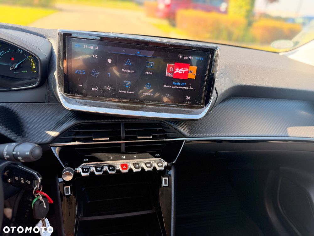 Peugeot 208 50kWh Style - 19