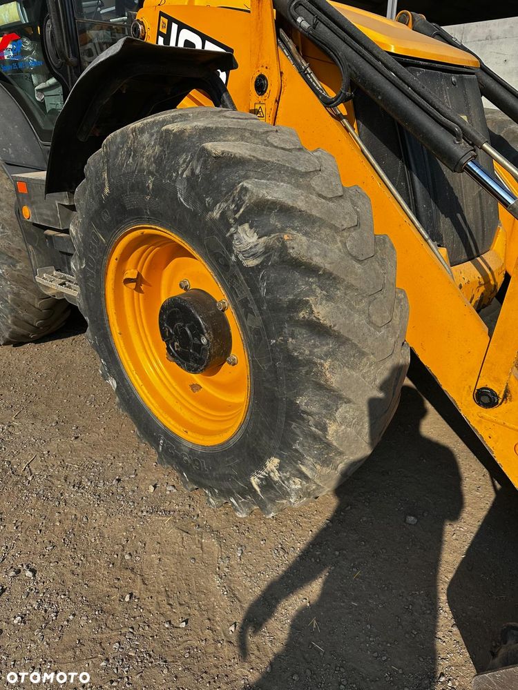 JCB 4CX +4 nowe opony BKT Model 2018 1 własciciel ZADBANA - 19