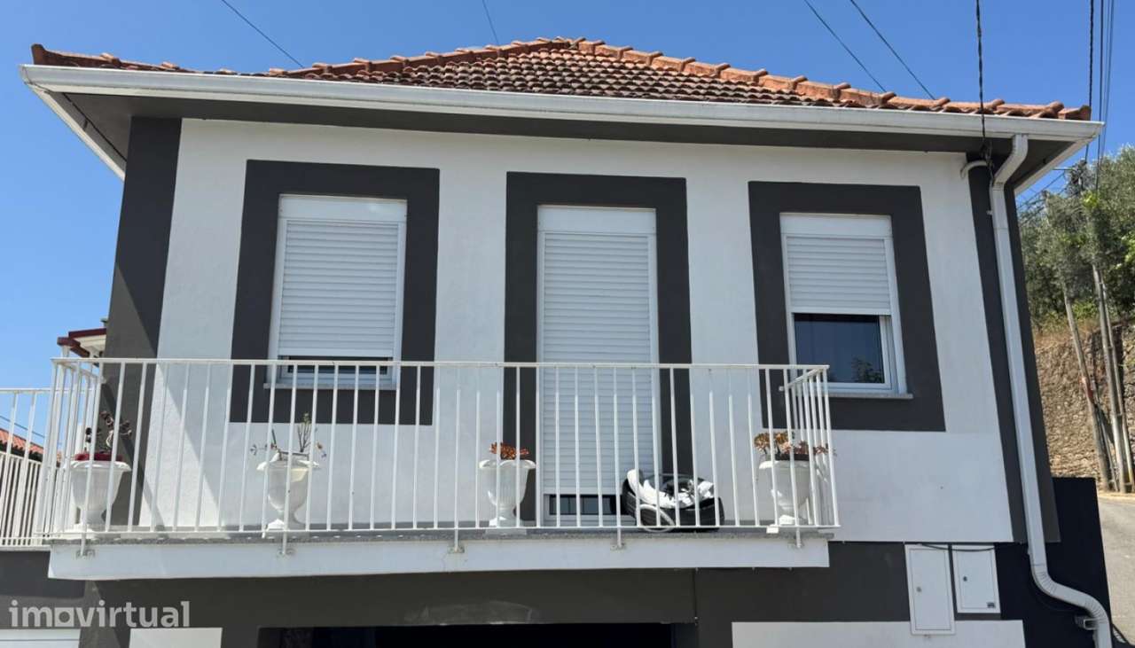 Venda Moradia Geminada V3, Vila Marim, Mesão Frio - Grande imagem: 4/28