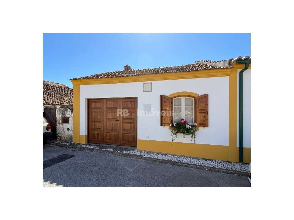Moradia Térrea p/ Recuperar, em São Miguel do Rio Torto - Abrantes - Grande imagem: 2/18