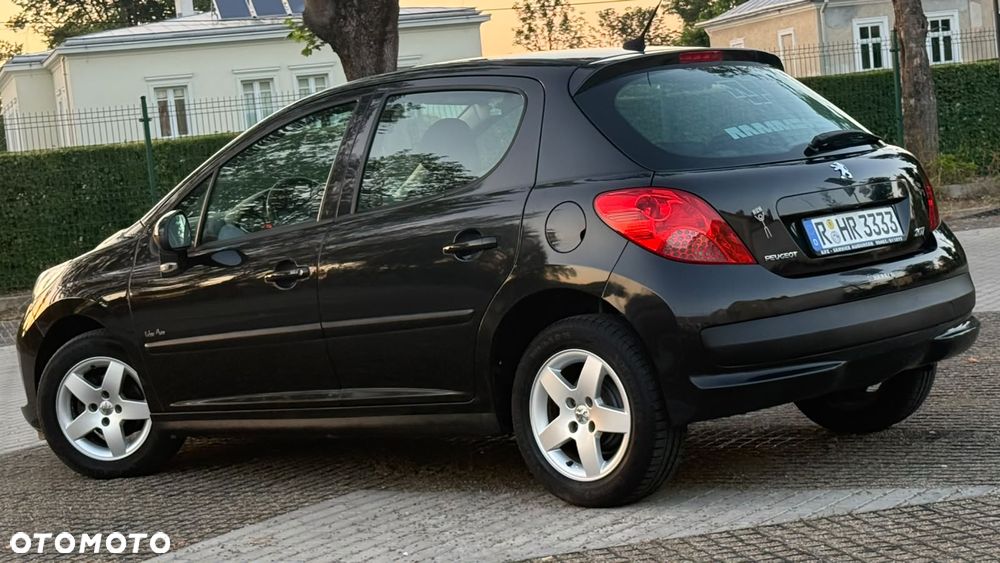 Peugeot 207 75 Urban Move - 22