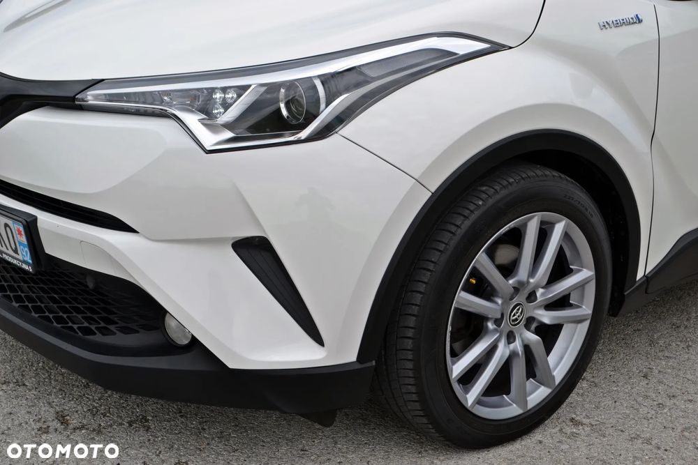 Toyota C-HR - 15