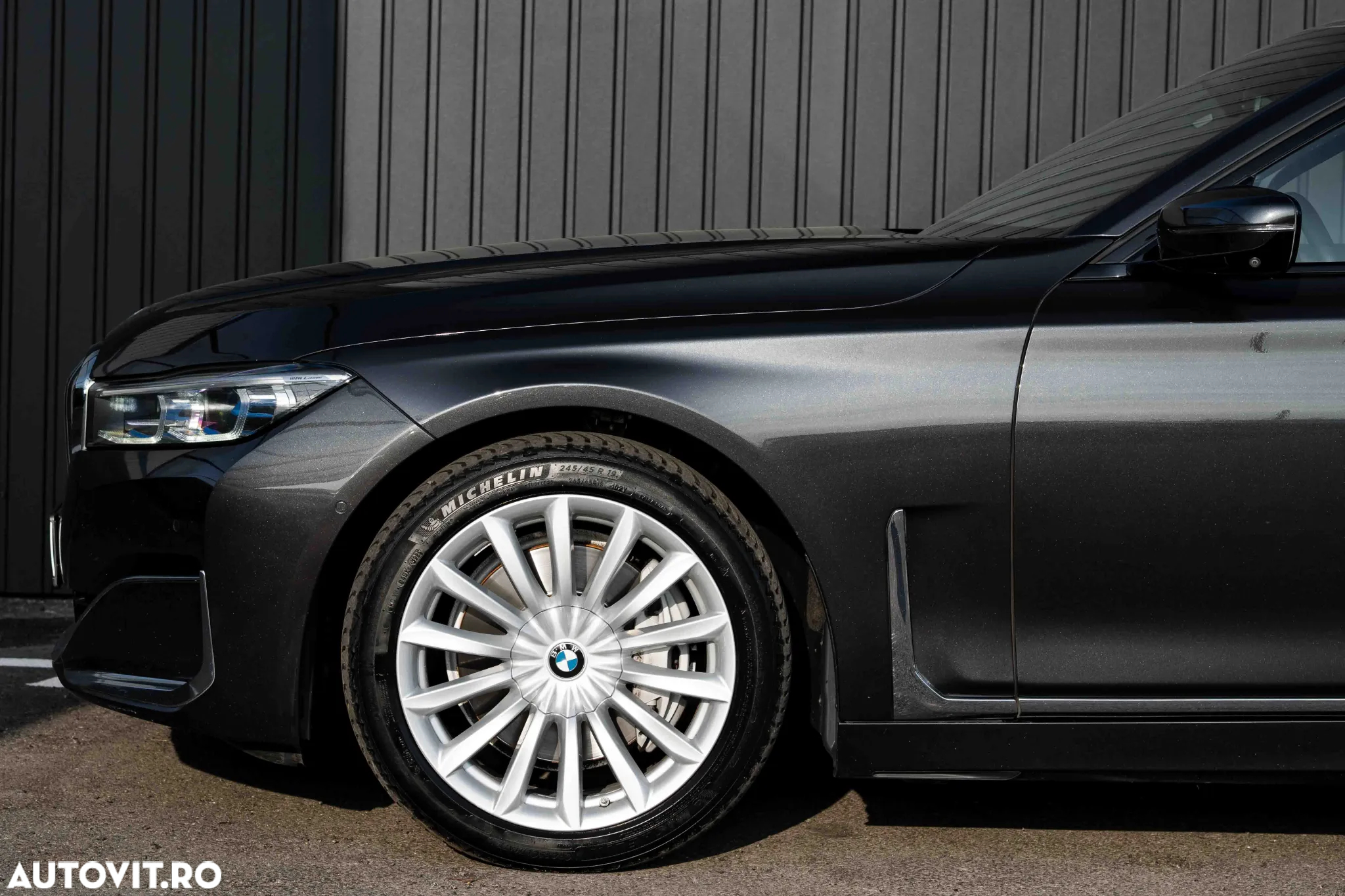 BMW Seria 7 730d - 13